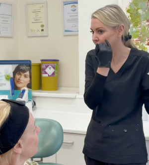 consultation photo with dr stephanie